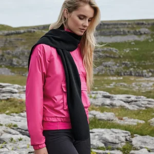 Halsduk i återvunnen fleece