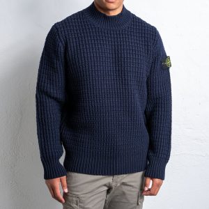 Classic Roundneck Wool Sweater NAVY BLUE